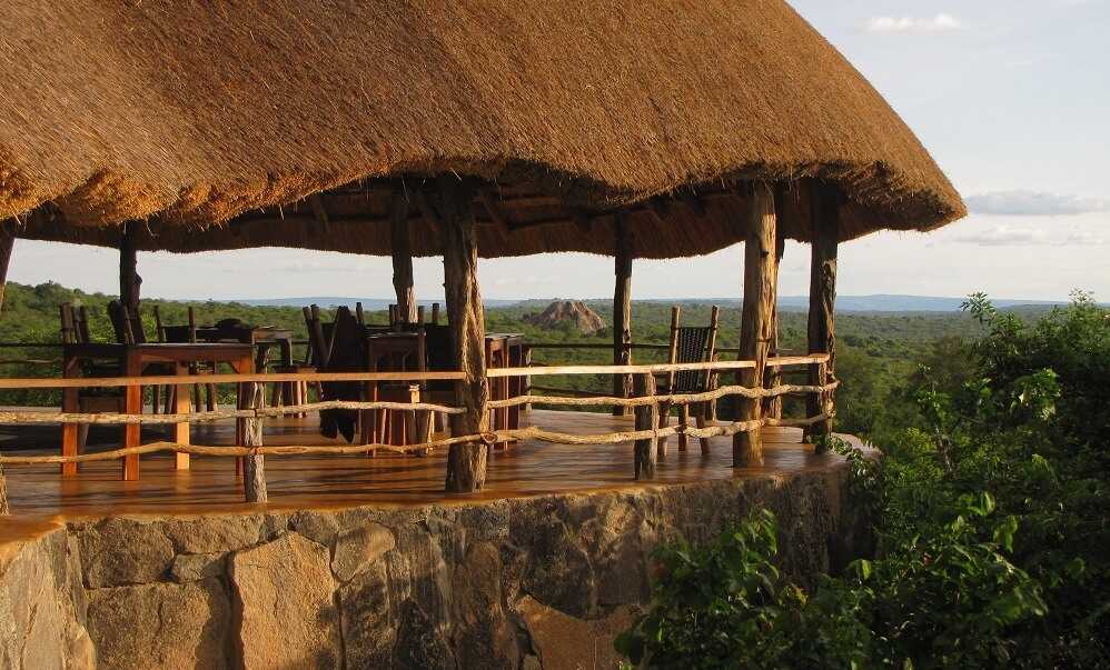 Rwakobo Rock Lodge